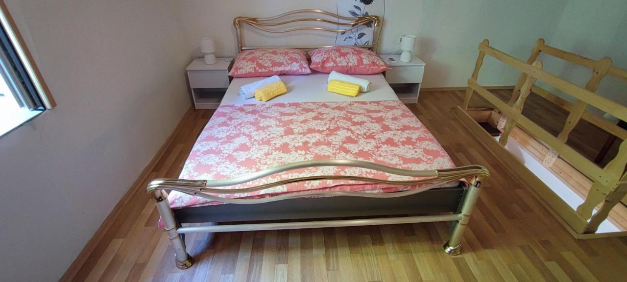 Studio Apartman Kastel Kambelovac Kaštela 외부 사진