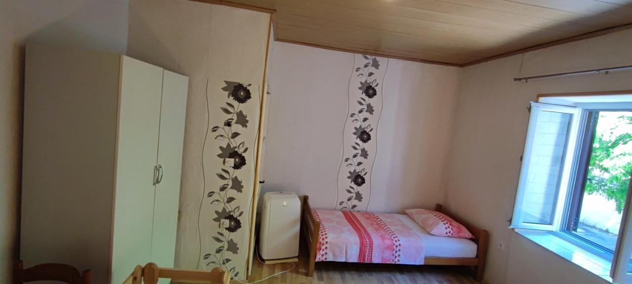 Studio Apartman Kastel Kambelovac Kaštela 외부 사진